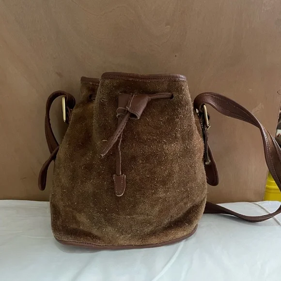Vintage Coach Berkeley Drawstring Bucket Bag - Picture 2 of 15